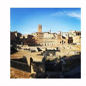 Cavour 1&2 Apartment Rome