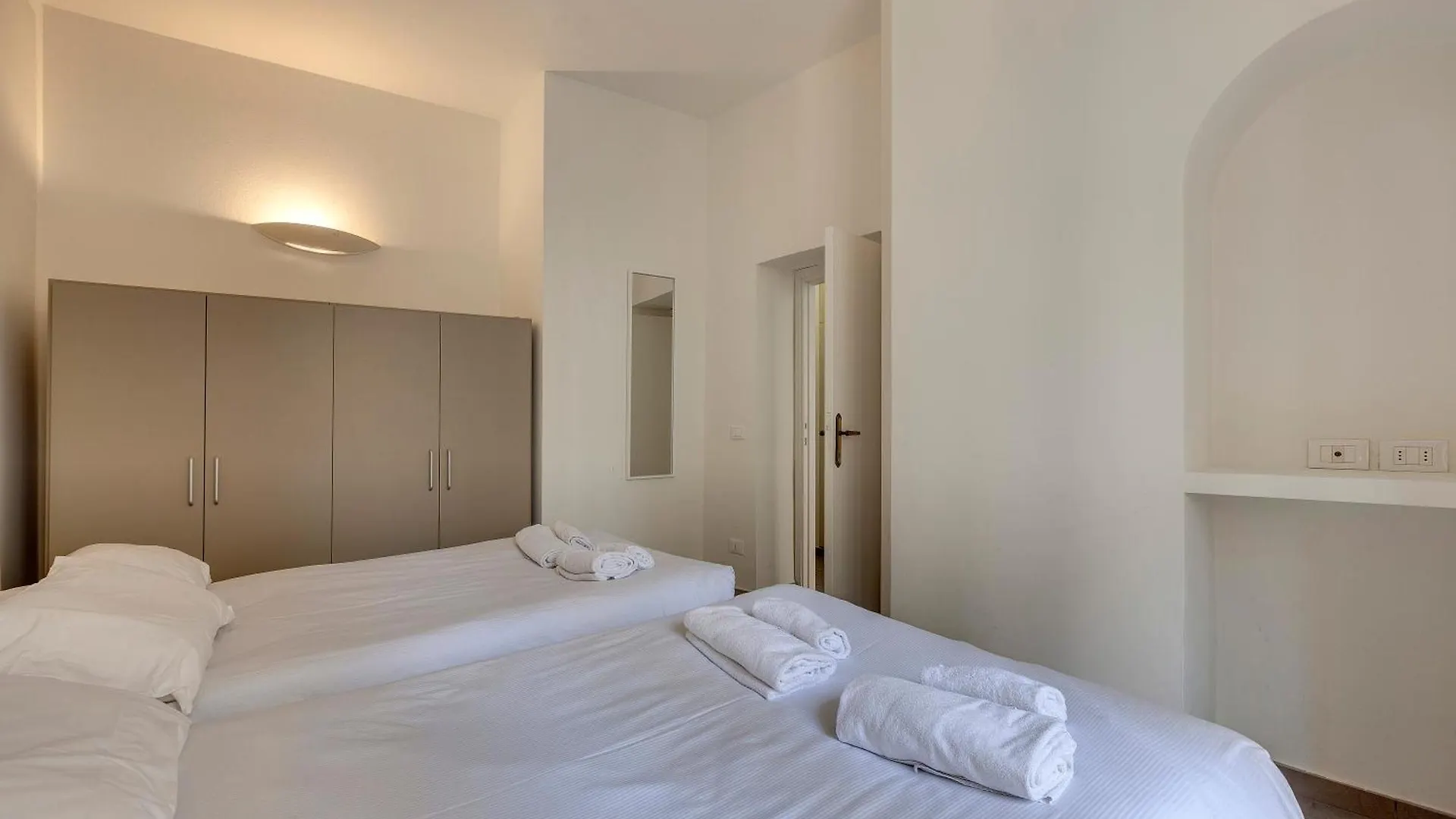 Mamo Florence - Santo Stefano Apartment